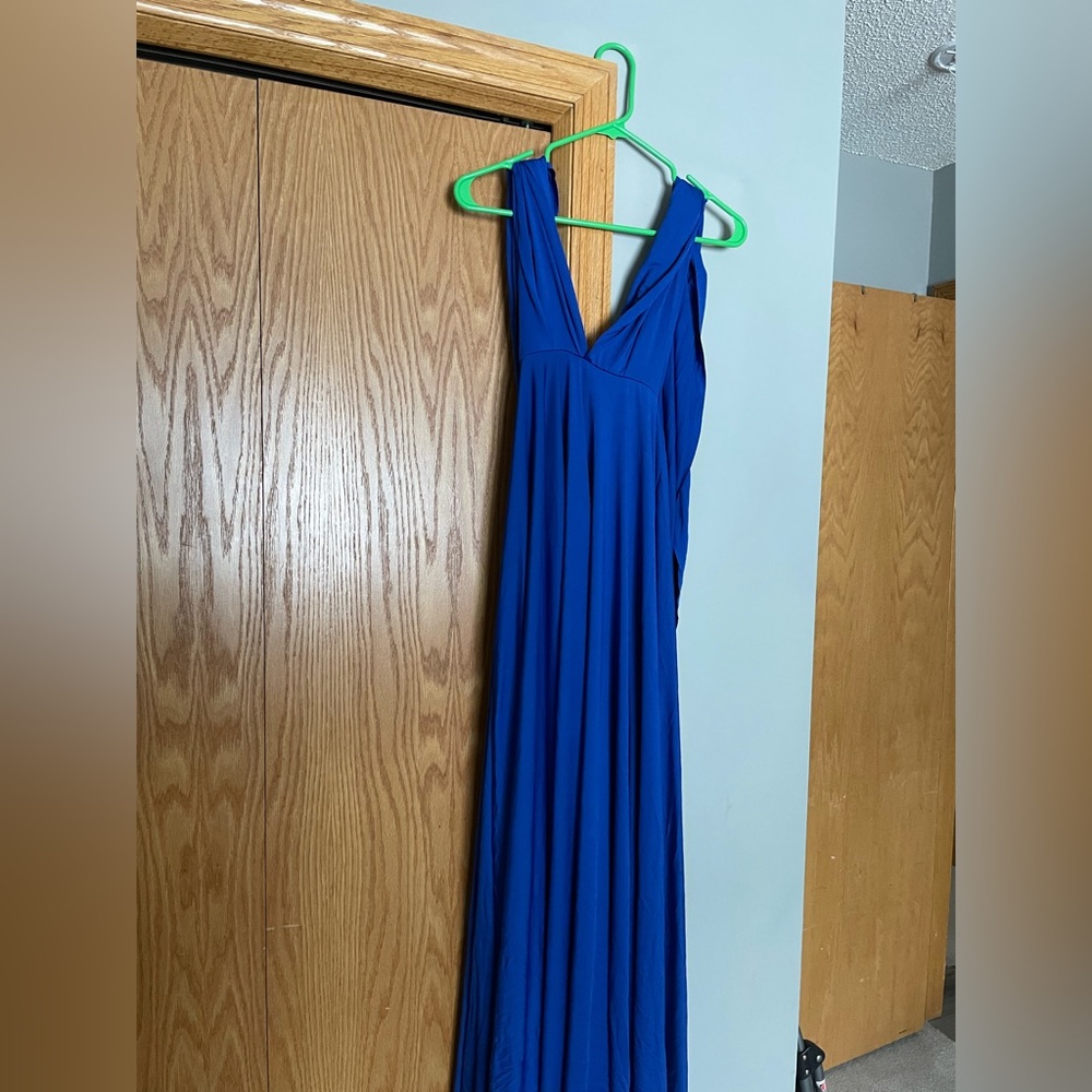 Infinity Dress - Picture 2 of 5